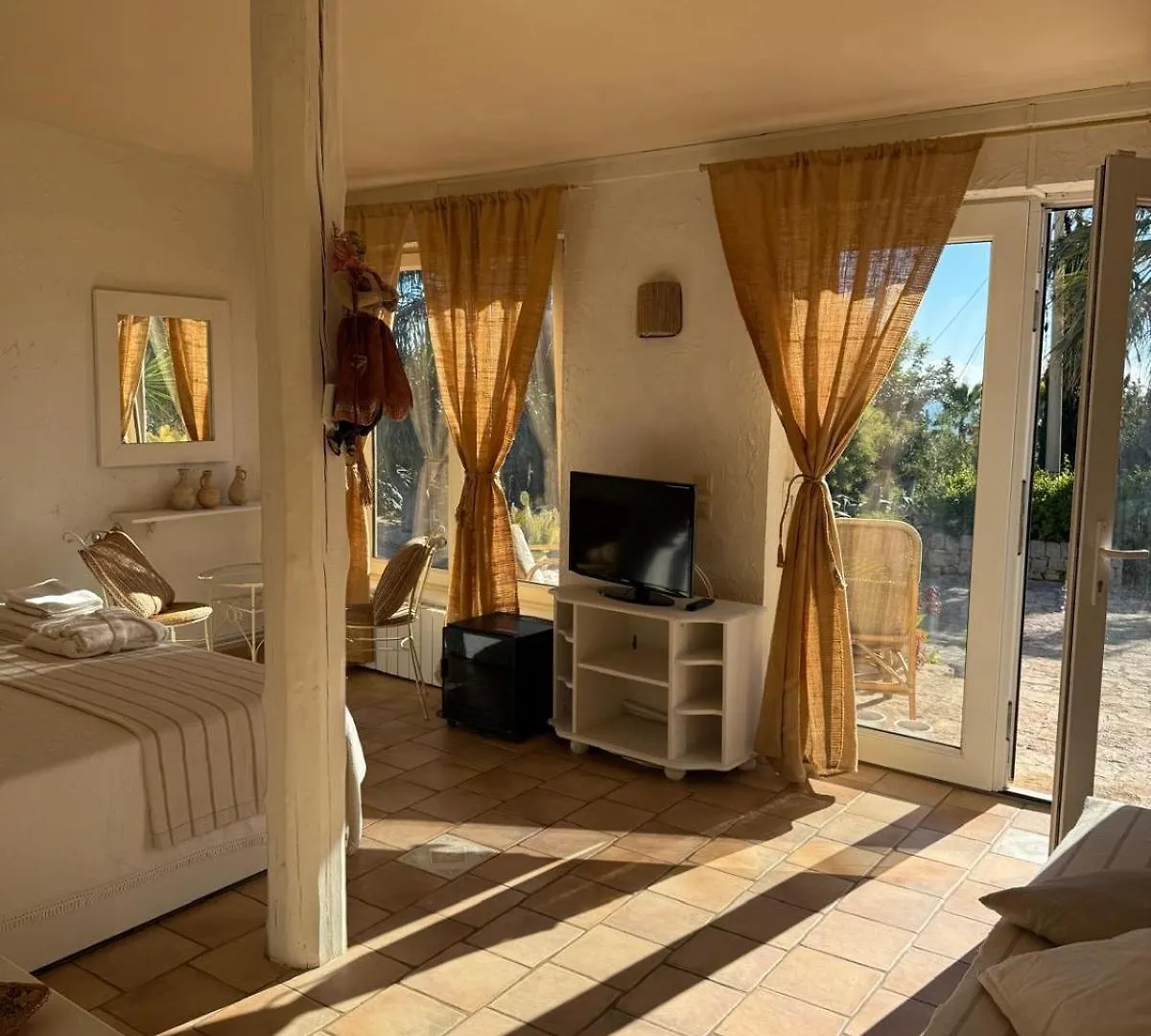 Bed and Breakfast Poggio Bellavista Sampieri 0*,